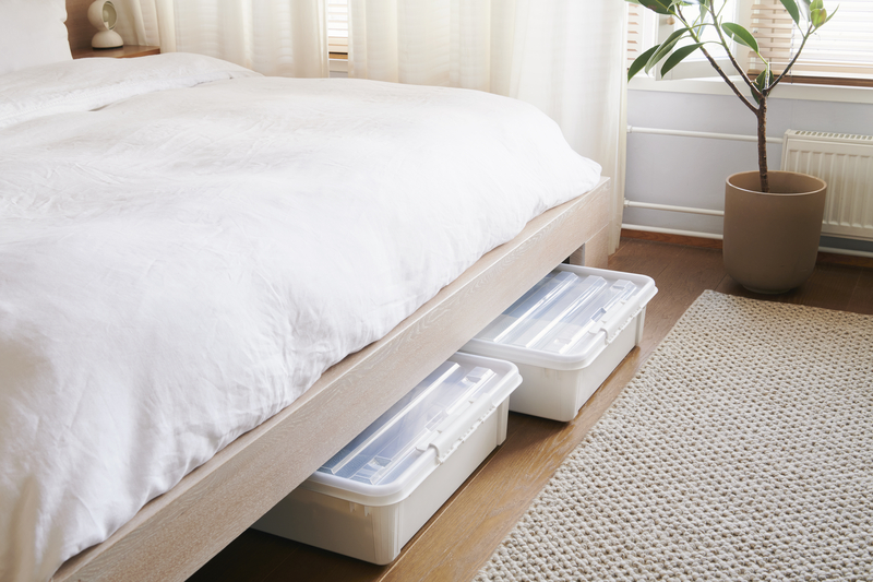 SmartStore™ Bedrollers för förvaring under sängen.