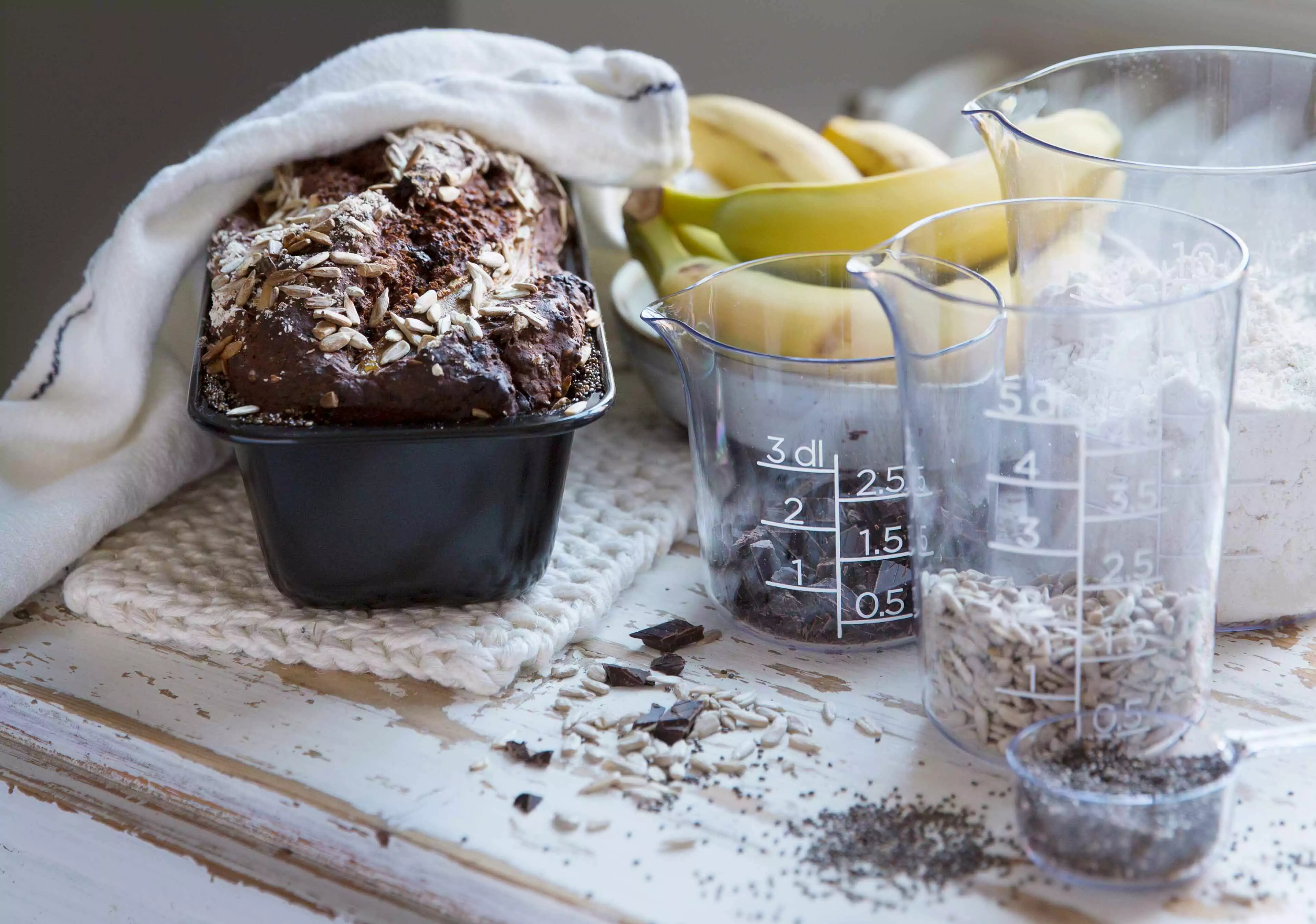 Choklad- och chiabröd med banan